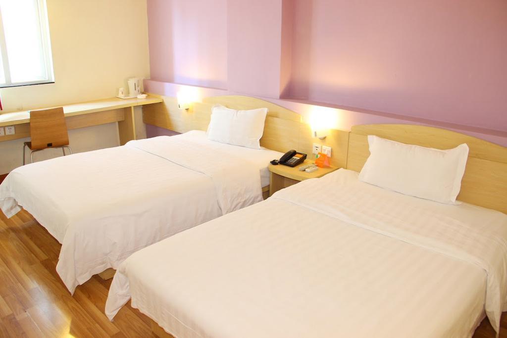 7Days Inn Shaoguang Buxing Street Стая снимка